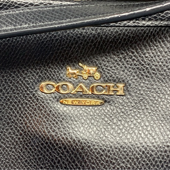 Coach Black Leather Tote Bag with Clip-Closure - Picture 2 of 9